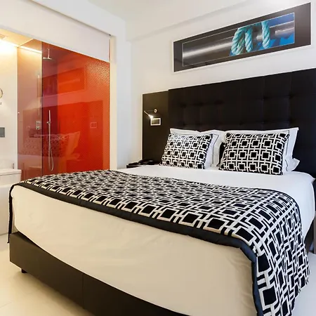 Boutique 3*