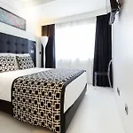 Boutique 3* פארו